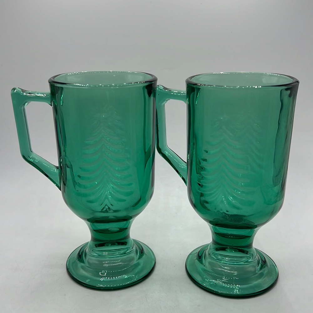 VTG Set of 2 Green Glass Mugs - Picture 1 of 4